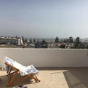 https://riad-de-charme-en-mdina-lumineux-et-avec-vue-mer.essaouirahotels.net