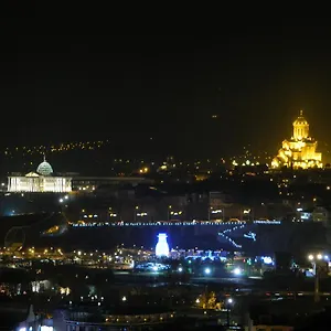 At Gomi 19 Tbilisi